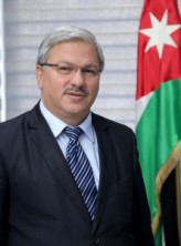 " الطاقة والمعادن " تحذر من أي تقصير بالخدمة خلال المنخفض الجوي