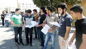 الجلاد يوضح حقيقة الأسئلة المتداولة بين طلبة التوجيهي