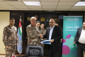 تجديد اتفاقية التعاون بين سلاح الجو وشركة زين