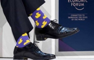 هذا هو السر وراء جوارب رئيس وزراء كندا الغريبة!