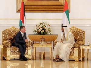 الملك ومحمد بن زايد يشددان على الوضع القانوني والتاريخي في القدس