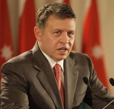 الملك: ما حدا أحسن من حدا إلا بالإنجاز