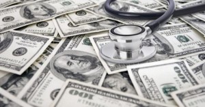 التأمينات الصحية: "إلي يموت خليه يموت .. خليه يزور المقبرة"