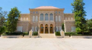 التعديل الوزاري على حكومة الملقي يدفع بتأجيل لقاء النواب في الديوان الملكي