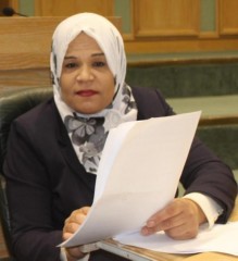 إصابة النائب المفلح و8 من اسرتها بحادث تدهور في معان