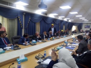 فشل اجتماع بين الحكومة والمزارعين المعتصمين أمام "النواب".. و"الزراعية النيابية" تستقيل