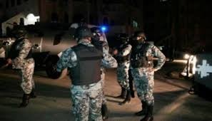 اصابة 5 أشخاص اثر مشاجرة في منطقة الجيزة .. والأمن يتدخل