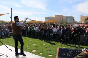 " الشرق الأوسط " تحتفي بالطلبة الجدد