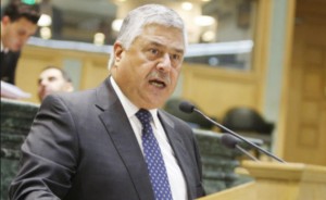 ملحس: تم وقف اقتطاع الـ 10% من رواتب الالفي دينار