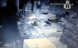 القبض على سارق سوبر ماركت في الهاشمي الشمالي