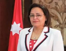 وزير العمل ينفى خبر الاستقالة ..و الروابدة تؤكد ممارستها لعملها في الضمان لحين انتهاء عقدها