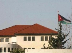 الحكومة تمدد العمل بإصدار البطاقات الذكية