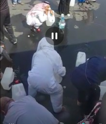 بالفيديو...السلطات السعودية تطلب من الاردنيين ثمن ماء زمزم أو القاء الماء في الشارع