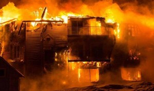 أربعيني يضرم النار بمنزل طليقته بماركا