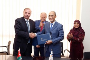 برامج تعليمية وبحثية مشتركة بين جامعتي "عمان العربية" والعلوم والإدارة الماليزية