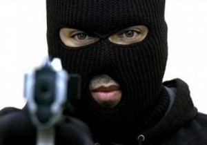 احباط محاولة سطو  على محل صرافة في شارع الجاردنز