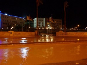 اخلاء وتأمين خروج نحو 6 آلاف سائح من الموقع الاثري في البترا