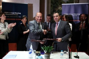 مذكرة تفاهم لتأسيس منصة لتطوير المهارات بقطاعي السياحة والضيافة