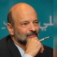 الرزاز: تغيير جذري في التوجيهي .. وامتحانات الكترونية