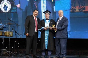 رياض ومدارس جامعة الزرقاء تحتفل بتخريج الفوج الرابع من طلبة الثانوية العامة