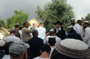 رقصات يهودية في الأقصى .. واعتداءات على الحراس