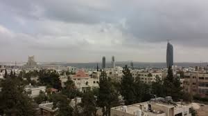 استمرار فرص الامطار الرعدية والغبار على المملكة الاثنين