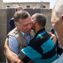 بالصور...جلالة الملك يزور قرية غور فيفا في لواء الأغوار الجنوبية