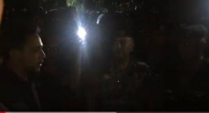 بالفيديو : ولي العهد يزور موقع الدوار الرابع ويشكر الامن ويطلب حماية المواطنين