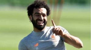 هل ينتقل صلاح إلى برشلونة؟