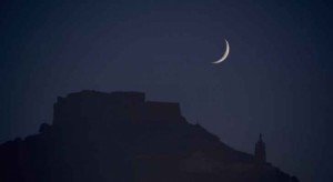 مفتي المملكة يدعو لتحري هلال شهر شوال مساء الخميس