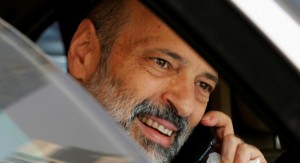 الرزاز يبحث عن شخصيتين وازنتين لحفظ توازن حكومته وهيبتها ..