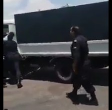 محاكمة أحد أفراد الأمن لاطلاقه النار من دون مبرر خلال إزالة بسطات في اربد