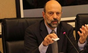 الاردنيون في انتظار المؤتمر الصحافي للرزاز الثلاثاء للاعلان عن "قرارات منتظرة"