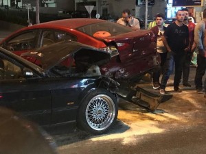 حادث سير في شارع المدينة المنورة فجر اليوم "صور"