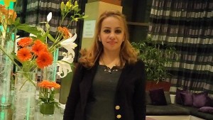 إختصاصية توضح أعراض جلطة العين وطرق علاجها