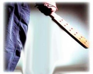 الاعتداء على طالب توجيهي داخل قاعة الامتحان