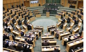 الطراونة يلقي كلمة تحت القبة قبل قراءة الارادة الملكية