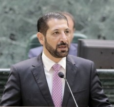 بعد حديثه عن «الفاسدين واصحاب المصالح » .. القضاة يغرد :«معقول خبطنا بحدا من القاعدين!»