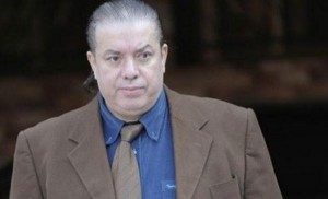 مطيع ينفي علاقته بـ "مصنع الدخان" .. ويؤكد عودته قريبا