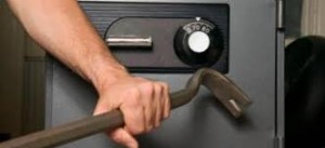 كشف ملابسات سرقة (20) الف دينار من احدى محطات الوقود في عمان