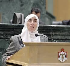 النائب ديمة طهبوب توجه سؤالا لوزير التعليم العالي حول قضية "إصدار الشهادات المزيفة"