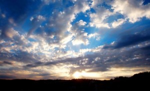 طقس صيفي معتدل السبت والأحد