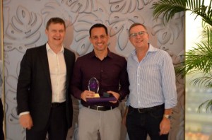 فندق "هوليداي إن عمان " يفوز بالجائزة العالمية "تين كلوب" في دبي