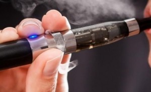 هذا ما تفعله السيجارة الإلكترونية بالرئة!