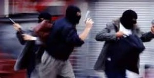 سطو مسلح على مقلع "حجر" وسرقة (2000) دينار بوادي العش في الزرقاء