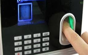 نقابة المعلمين الأردنيين تهدد بمقاطعة نظام "البصمة"