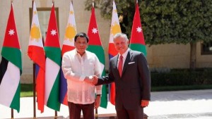 الملك والرئيس الفلبيني يجريان مباحثات في قصر الحسينية