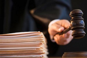 الحكومة توحد معاملة كبار المتهربين ضريبيا والصغار