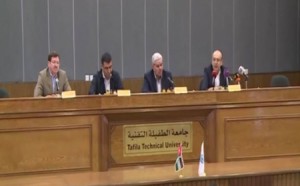 الوزير الحنيفات: الفريق الوزاري لم يتعرض لأي إساءة لفظية او جسدية خلال زيارته للطفيلة