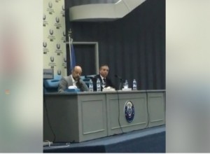 بالفيديو ... الرزاز : كان بامكاننا " رفع العتب " بخصوص قانون " الضريبة ..ولكن !!